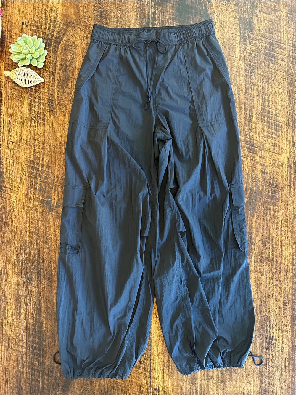 Daily Practice Anthropologie | Base Jump Parachute Pants Black, Size S